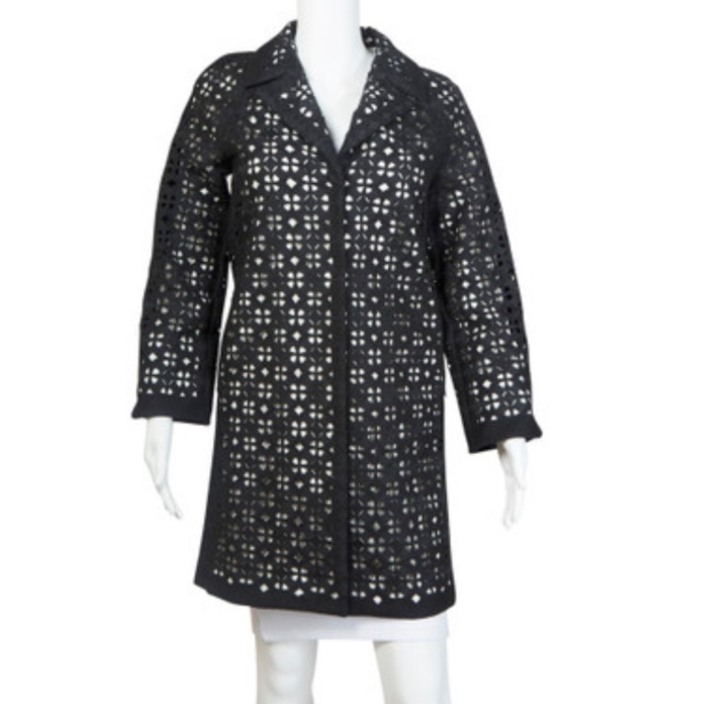 Elie Tahari Black And White Lazor Cut Coat